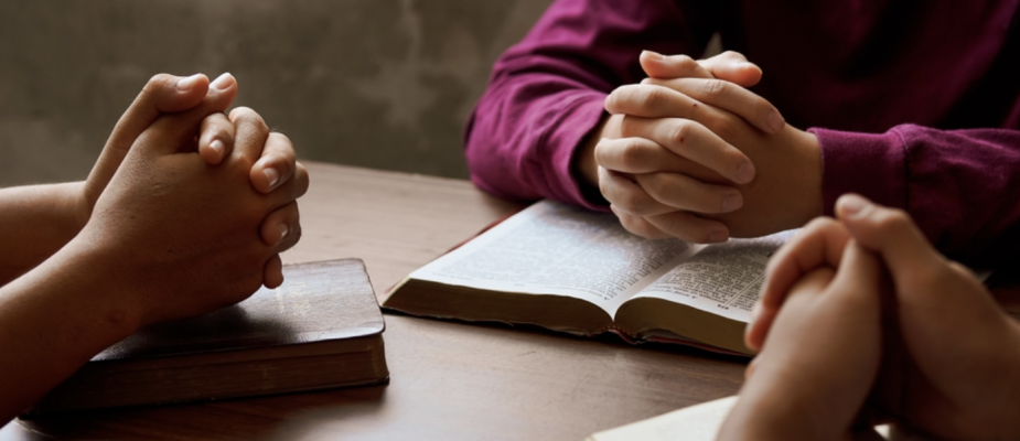 Estudio bíblico y comunidad de fe impulsan bautismos en Uruguay